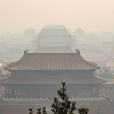 smog in the forbidden city